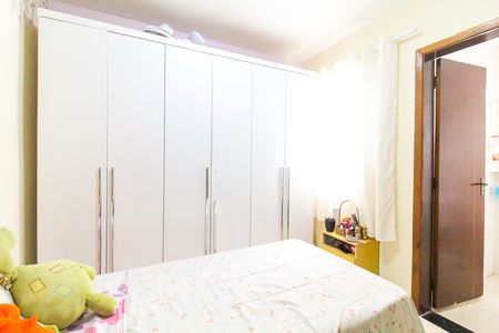 Casa de condomínio à venda com 200m², 2 quartos e 2 vagas Casa de condomínio à venda com 200m², 2 quartos e 2 vagasSuíte 2