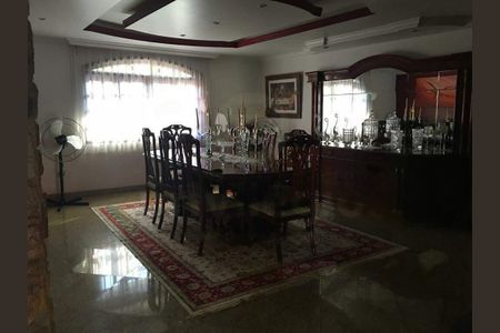 Casa à venda com 4 quartos, 690m² em Jacarepaguá, Rio de Janeiro