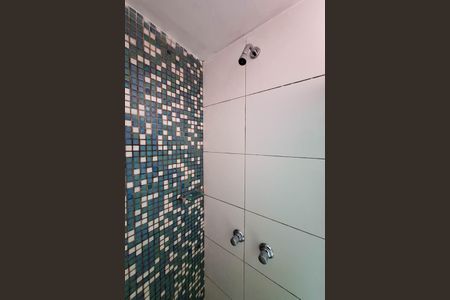 Apartamento à venda com 65m², 2 quartos e 1 vaga Apartamento à venda com 65m², 2 quartos e 1 vagaBanheiro da Suíte 1