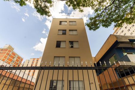 Apartamento para alugar com 45m², 1 quarto e sem vagaFachada