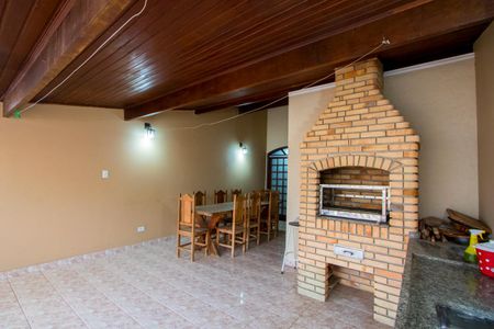 Casa à venda com 250m², 3 quartos e 2 vagas Casa à venda com 250m², 3 quartos e 2 vagasEspaço gourmet