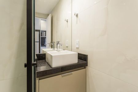 Studio para alugar com 25m², 1 quarto e sem vaga Studio para alugar com 25m², 1 quarto e sem vagaBanheiro