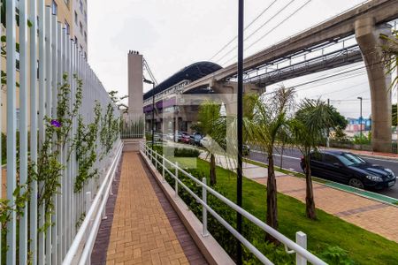 Apartamento à venda com 32m², 2 quartos e sem vagaVista externa - Metrô