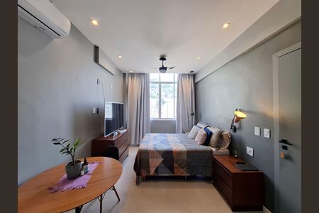 Apartamento para alugar com 89m², 1 quarto e sem vagaSuíte 