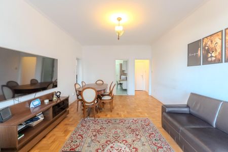 Apartamento à venda com 110m², 3 quartos e sem vagaSala