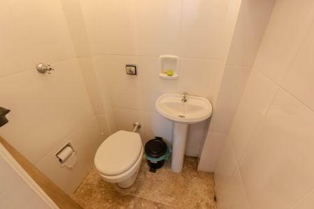 Apartamento à venda com 110m², 3 quartos e sem vagaBanheiro de serviço