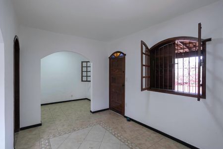 Sala de casa para alugar com 3 quartos, 195m² em Santa Monica, Belo Horizonte