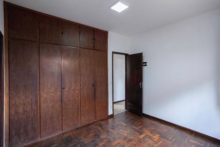 Casa para alugar com 195m², 3 quartos e 2 vagasSuíte
