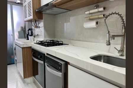 Apartamento à venda com 72m², 2 quartos e 1 vagaFoto 07