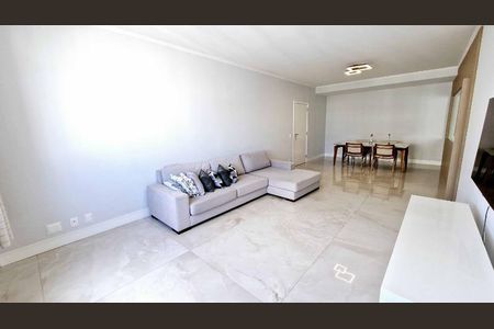 Foto 05 de apartamento à venda com 3 quartos, 145m² em Higienópolis, São Paulo