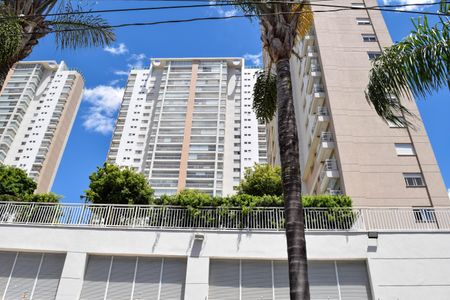 Apartamento para alugar com 224m², 4 quartos e 4 vagas Apartamento para alugar com 224m², 4 quartos e 4 vagasFachada