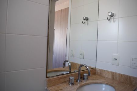 Apartamento para alugar com 224m², 4 quartos e 4 vagas Apartamento para alugar com 224m², 4 quartos e 4 vagasBanheiro Suíte 3