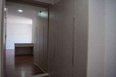 Apartamento para alugar com 224m², 4 quartos e 4 vagas Apartamento para alugar com 224m², 4 quartos e 4 vagasSuíte 4