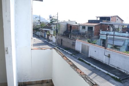 Varanda de casa para alugar com 2 quartos, 80m² em Comendador Soares, Nova Iguaçu