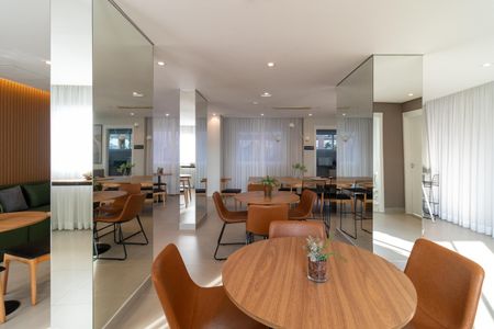 Apartamento para alugar com 40m², 2 quartos e sem vaga Apartamento para alugar com 40m², 2 quartos e sem vagaÁrea comum - Salão de festas