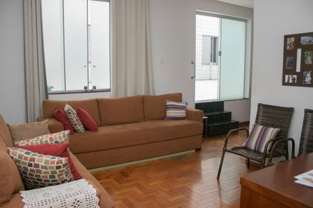 Apartamento à venda com 3 quartos, 177m² em Sion, Belo Horizonte