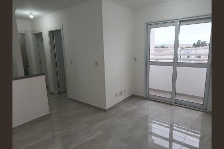 Sala de apartamento para alugar com 2 quartos, 46m² em Parque Santa Rosa, Suzano