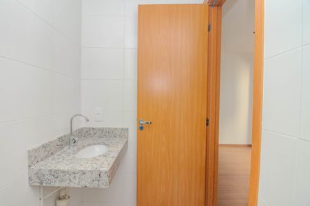 Apartamento para alugar com 45m², 2 quartos e 1 vaga Apartamento para alugar com 45m², 2 quartos e 1 vagaBanheiro