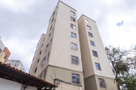 Apartamento à venda com 72m², 3 quartos e 1 vagaFachada