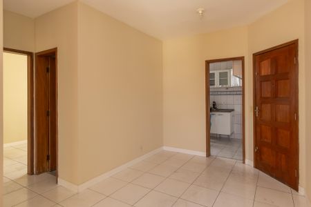 Sala de apartamento à venda com 3 quartos, 72m² em Vila Cloris, Belo Horizonte