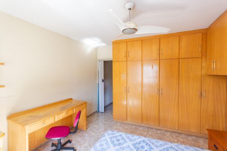 Casa para alugar com 214m², 2 quartos e 2 vagas