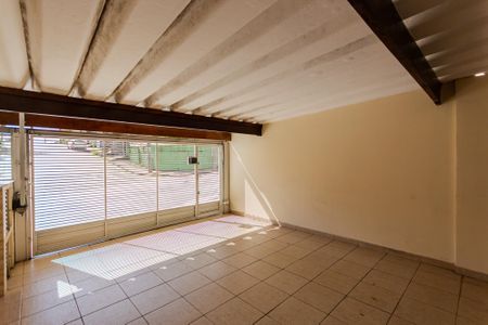 Casa para alugar com 214m², 2 quartos e 2 vagas