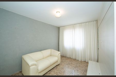 Casa à venda com 200m², 3 quartos e 5 vagasSALA