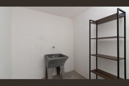 Área de Serviço de casa para alugar com 1 quarto, 45m² em Burgo Paulista, São Paulo