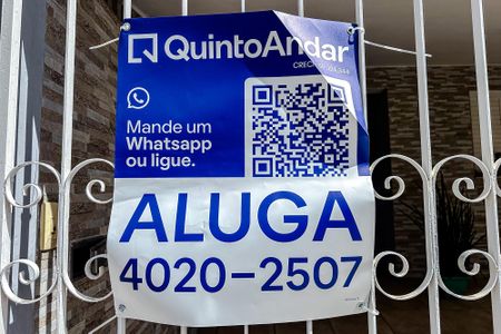 Casa à venda com 227m², 2 quartos e 2 vagas Casa à venda com 227m², 2 quartos e 2 vagasPlaquinha