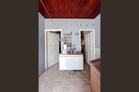 Casa à venda com 227m², 2 quartos e 2 vagas Casa à venda com 227m², 2 quartos e 2 vagasÁrea de Serviço