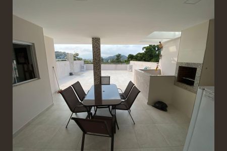 Casa de condomínio à venda com 350m², 3 quartos e 2 vagas Casa de condomínio à venda com 350m², 3 quartos e 2 vagasArea Gourmet Terraço
