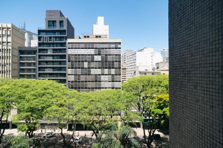 Sala - Vista de apartamento à venda com 1 quarto, 40m² em Consolação, São Paulo