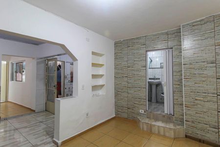 Casa para alugar com 70m², 2 quartos e sem vaga Casa para alugar com 70m², 2 quartos e sem vagaSala