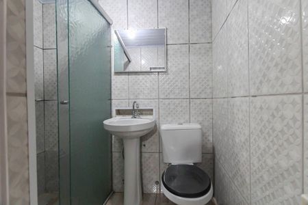 Casa para alugar com 70m², 2 quartos e sem vaga Casa para alugar com 70m², 2 quartos e sem vagaBanheiro