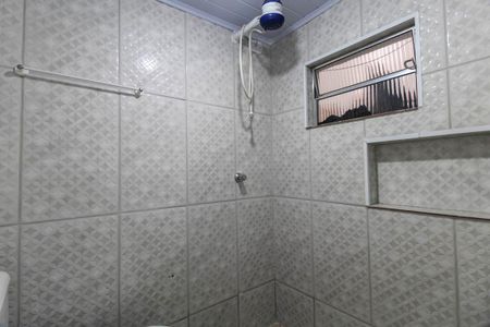 Casa para alugar com 70m², 2 quartos e sem vaga Casa para alugar com 70m², 2 quartos e sem vagaBanheiro da Suíte