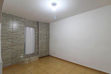 Casa para alugar com 70m², 2 quartos e sem vaga Casa para alugar com 70m², 2 quartos e sem vagaSala