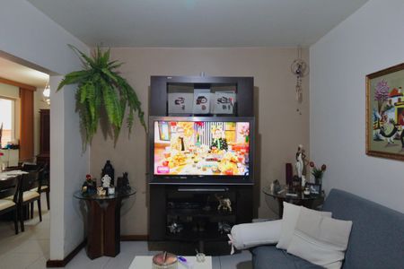 Casa à venda com 330m², 4 quartos e 3 vagasSala