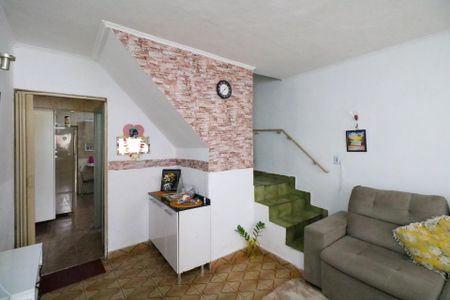 Casa para alugar com 150m², 2 quartos e 1 vaga Casa para alugar com 150m², 2 quartos e 1 vagaSala