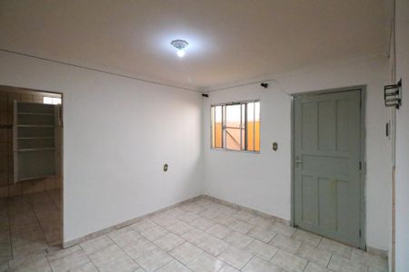 Casa para alugar com 150m², 2 quartos e 1 vaga Casa para alugar com 150m², 2 quartos e 1 vagaCasa 2