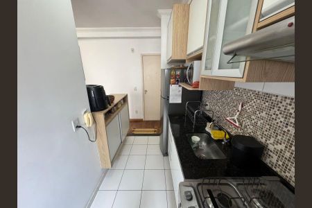 Apartamento à venda com 57m², 2 quartos e 1 vagaFoto 08