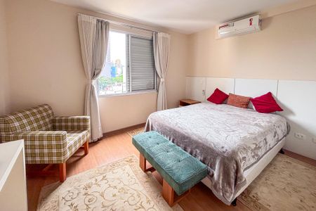 Apartamento para alugar com 165m², 4 quartos e 2 vagas Apartamento para alugar com 165m², 4 quartos e 2 vagasSuíte