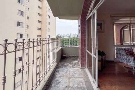 Varanda Sala de apartamento para alugar com 4 quartos, 165m² em Pinheiros, São Paulo