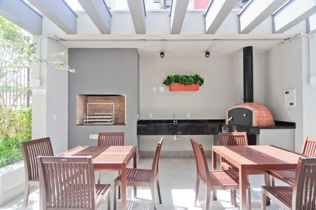 Apartamento para alugar com 46m², 2 quartos e 1 vagaÁrea comum - Churrasqueira