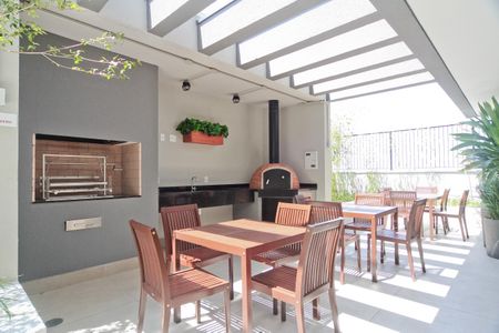 Apartamento para alugar com 46m², 2 quartos e 1 vagaÁrea comum - Churrasqueira