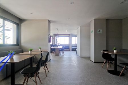 Apartamento para alugar com 46m², 2 quartos e 1 vagaÁrea comum - Salão de festas