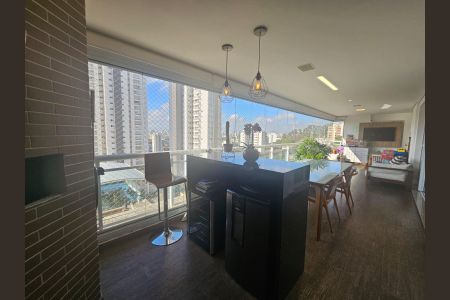 Apartamento à venda com 200m², 3 quartos e 3 vagasvaranda