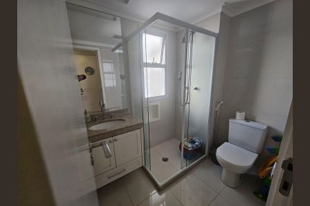 Apartamento à venda com 200m², 3 quartos e 3 vagasBanheiro da Suíte 3