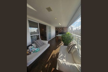 Apartamento à venda com 200m², 3 quartos e 3 vagasvaranda