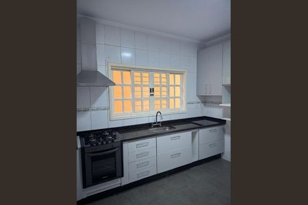 Foto 18 de casa à venda com 3 quartos, 199m² em Vila Yara, Osasco