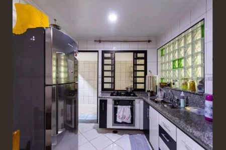 Foto 03 de casa à venda com 5 quartos, 248m² em Vila Yolanda, Osasco